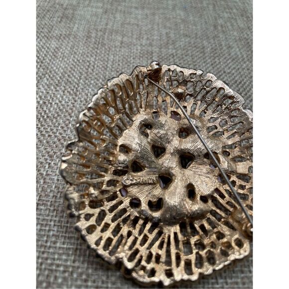 Vintage Sarah Coventry Brooch Vintage Large  Green Rhinestone Pink Cabochons As - Picture 3 of 4